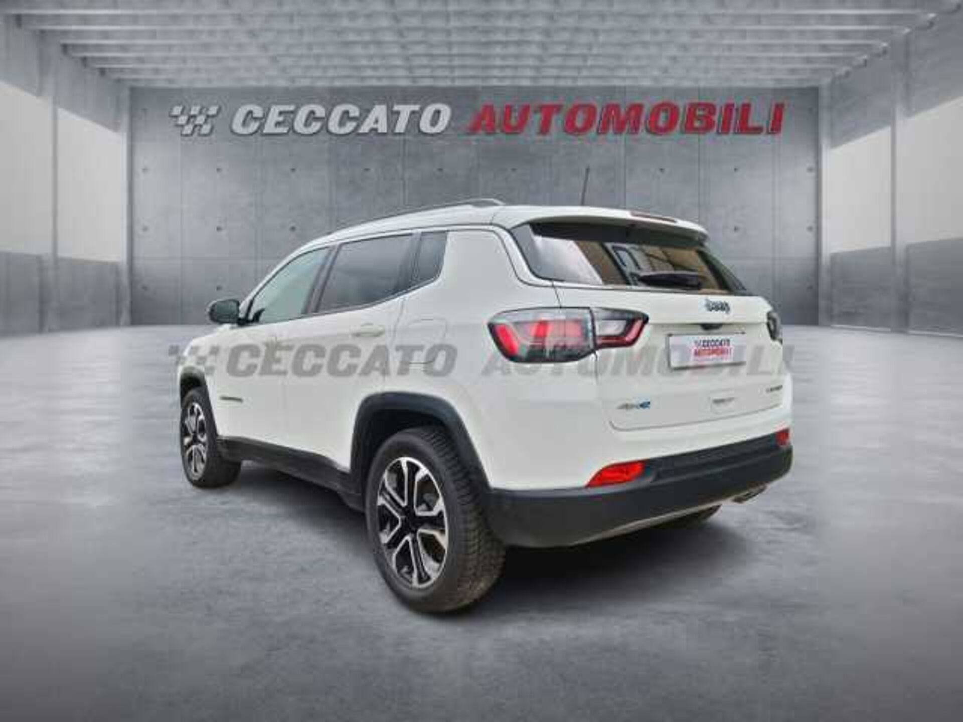Jeep Compass 1.3l - white