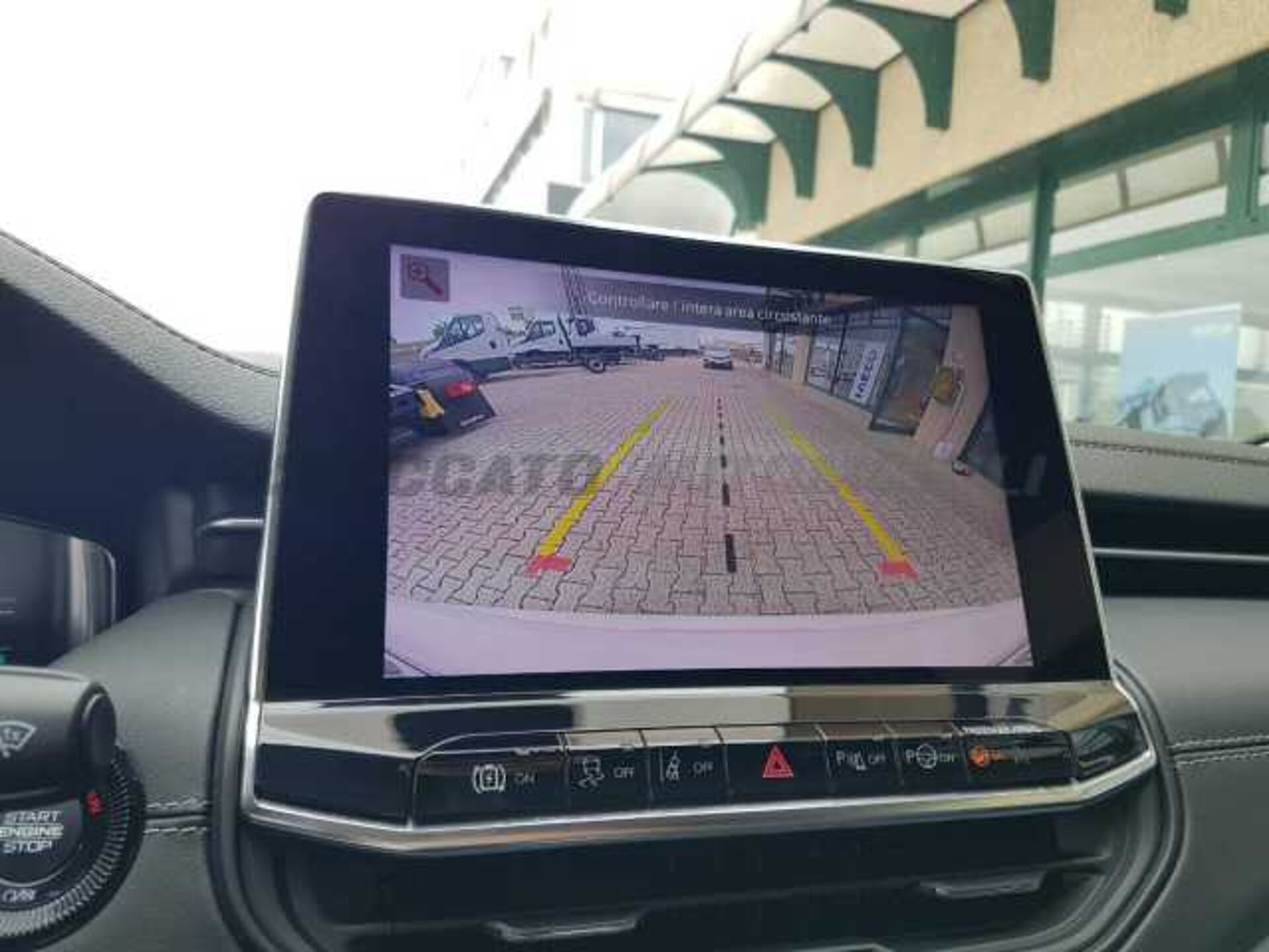 Jeep Compass 1.3l - white