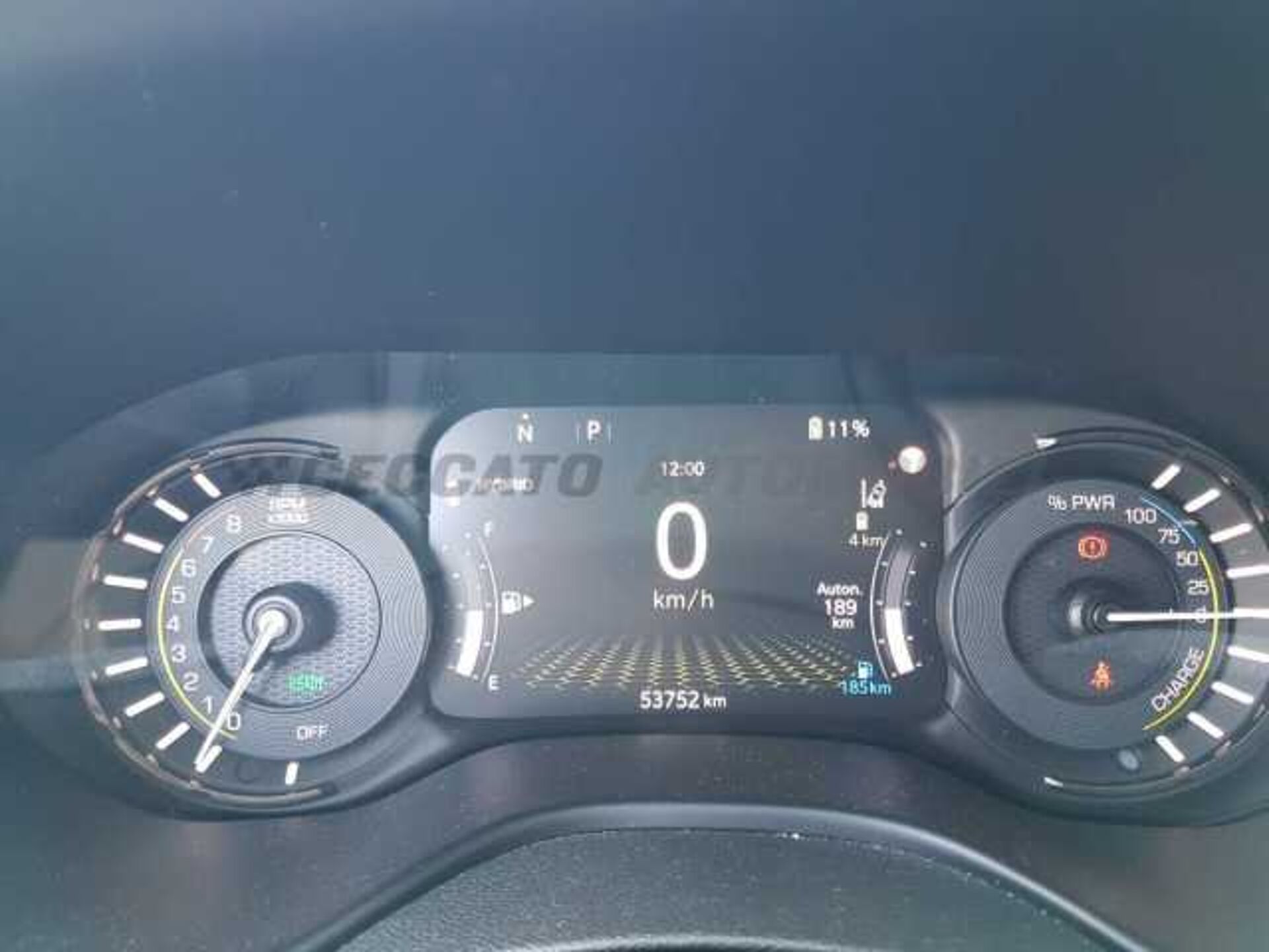 Jeep Compass 1.3l - white