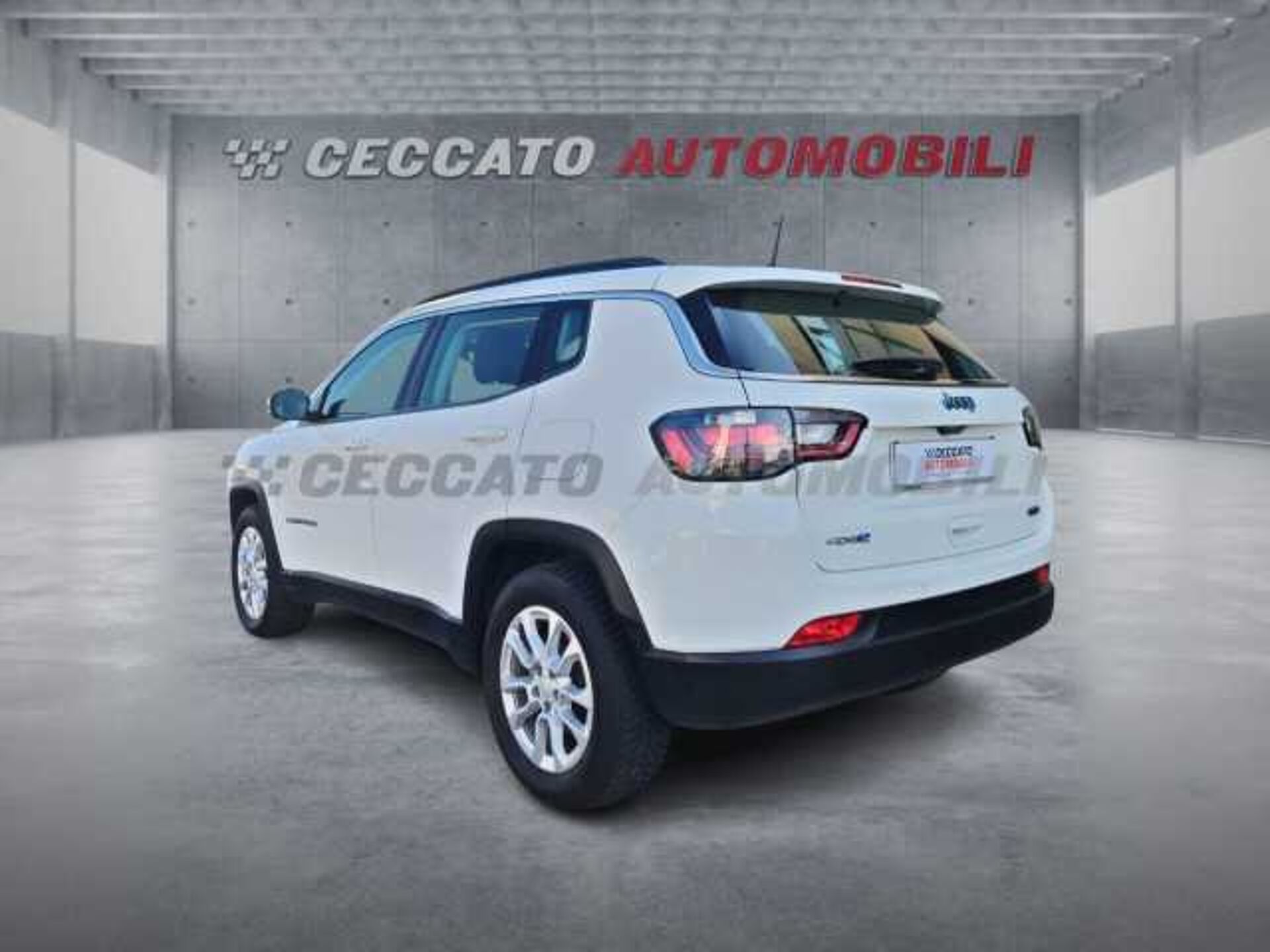 Jeep Compass 1.3l - white