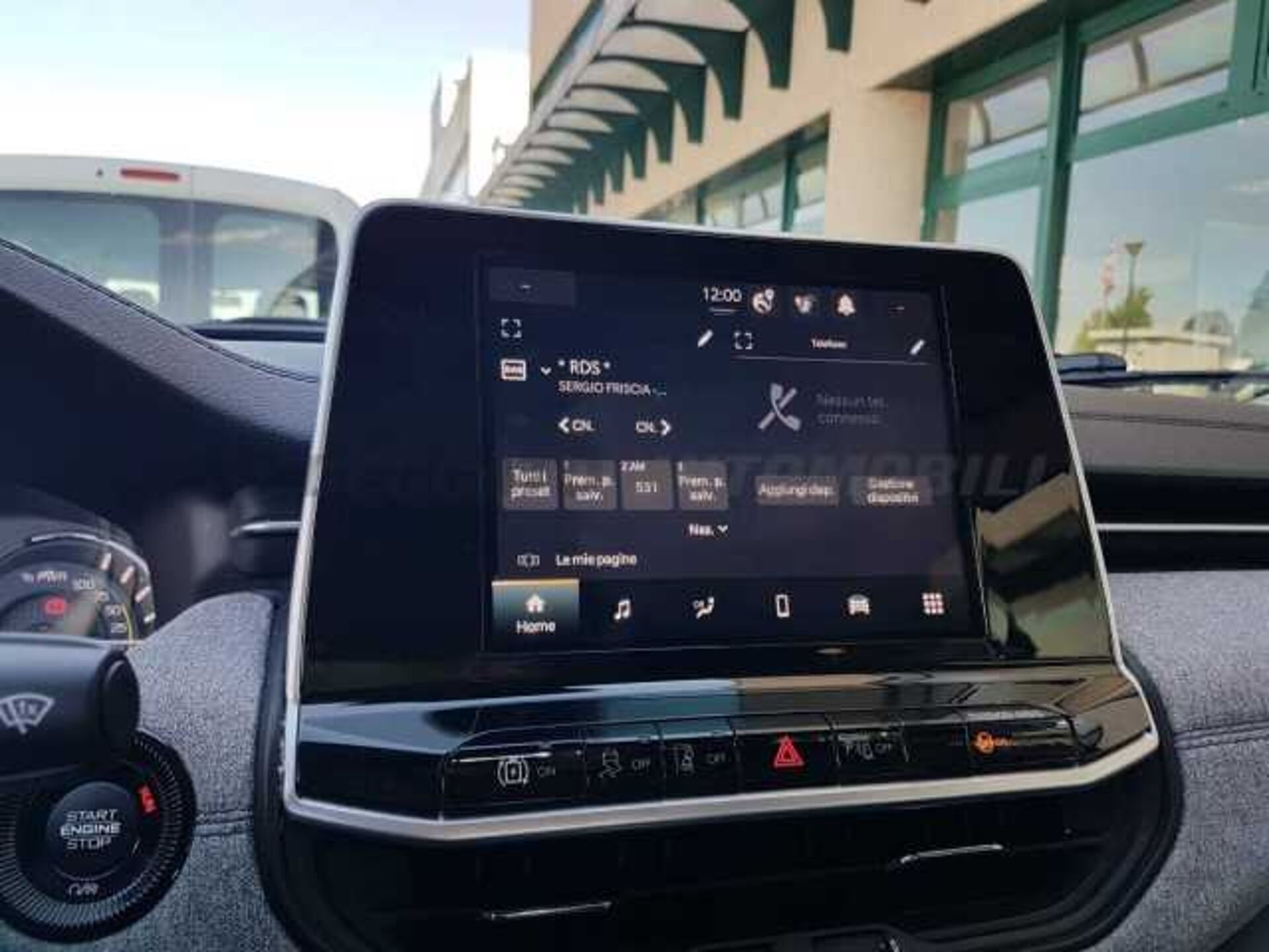 Jeep Compass 1.3l - white