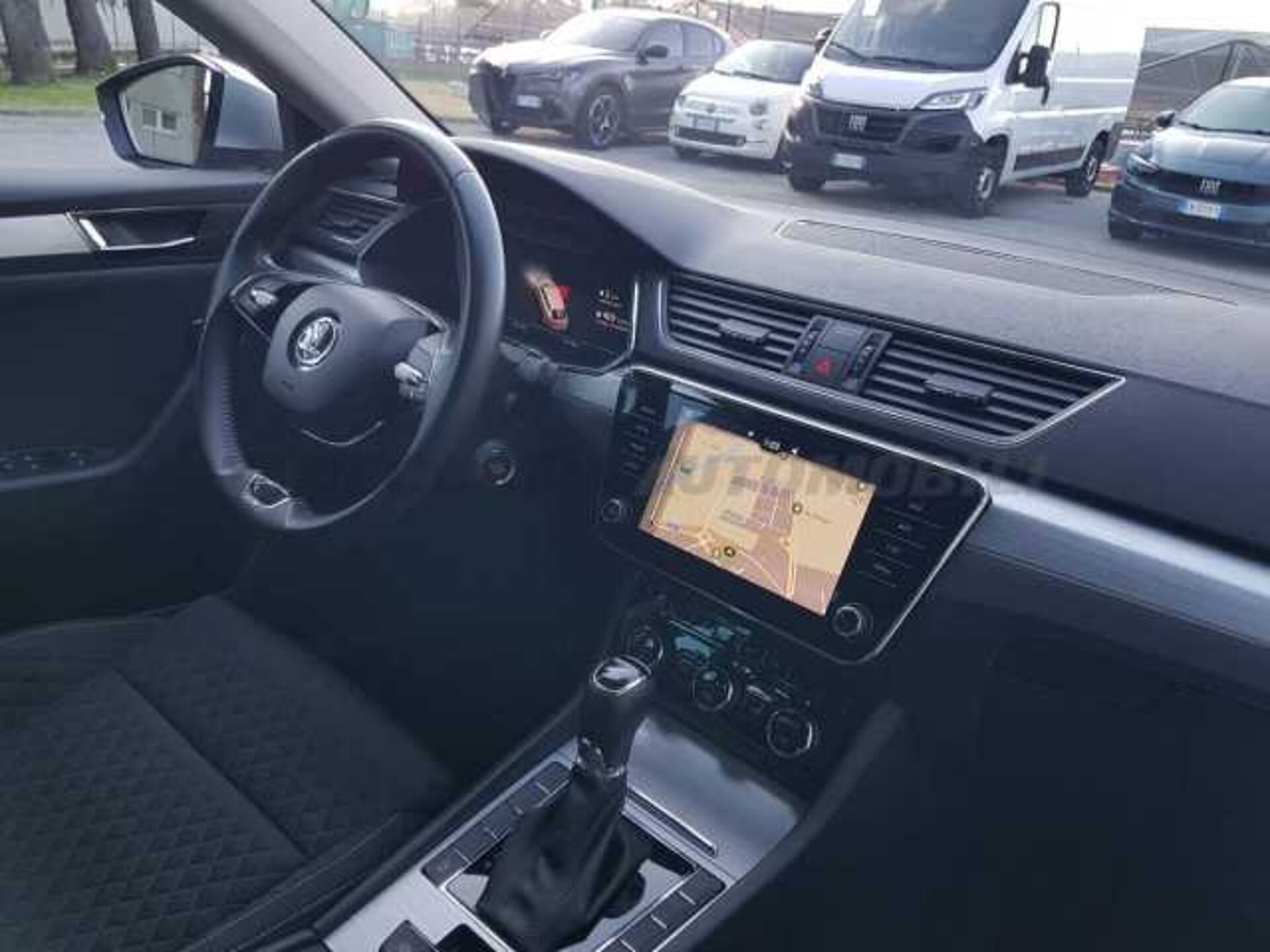 SKODA Superb 2.0l - grey