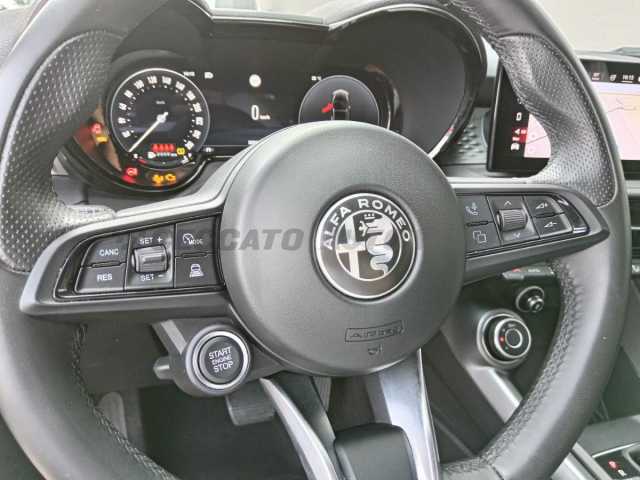 Alfa Romeo Tonale 1.6l - blue