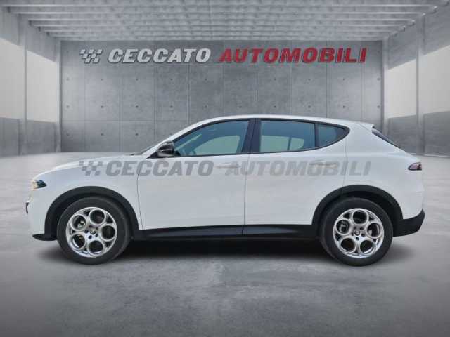 Alfa Romeo Tonale 1.6l - white