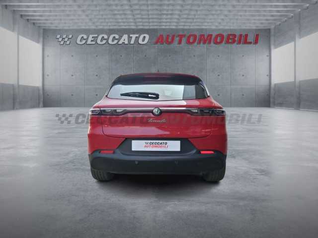 Alfa Romeo Tonale 1.6l - red