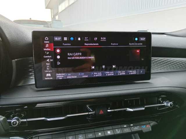 Alfa Romeo Tonale 1.6l - red