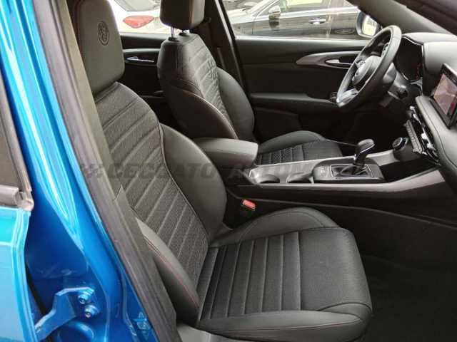 Alfa Romeo Tonale 1.6l - blue