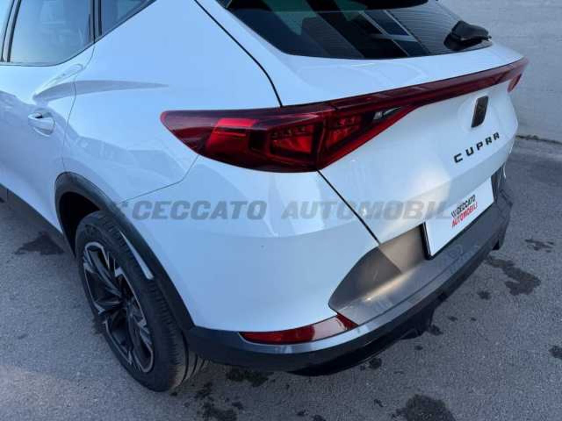 CUPRA Formentor 2.0l - white