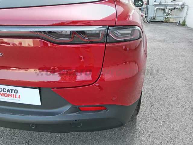 Alfa Romeo Tonale 1.6l - red