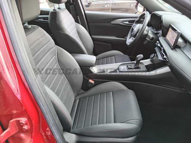 Alfa Romeo Tonale 1.6l - red