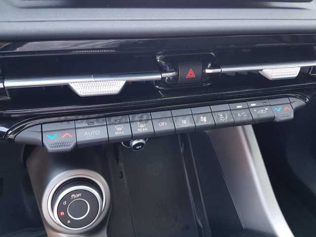 Alfa Romeo Tonale 1.6l - white