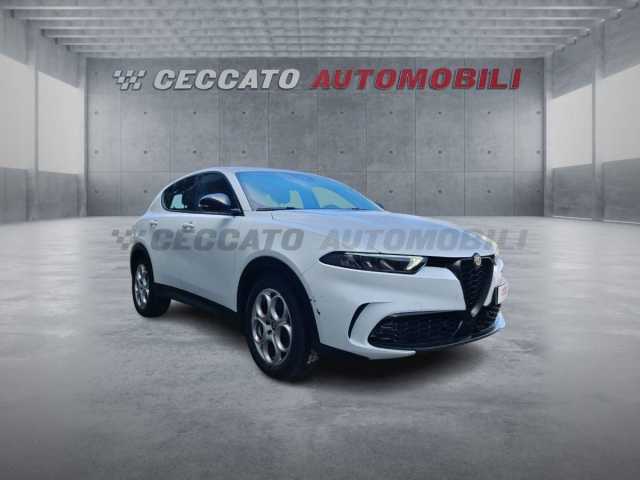 Alfa Romeo Tonale 1.6l - white