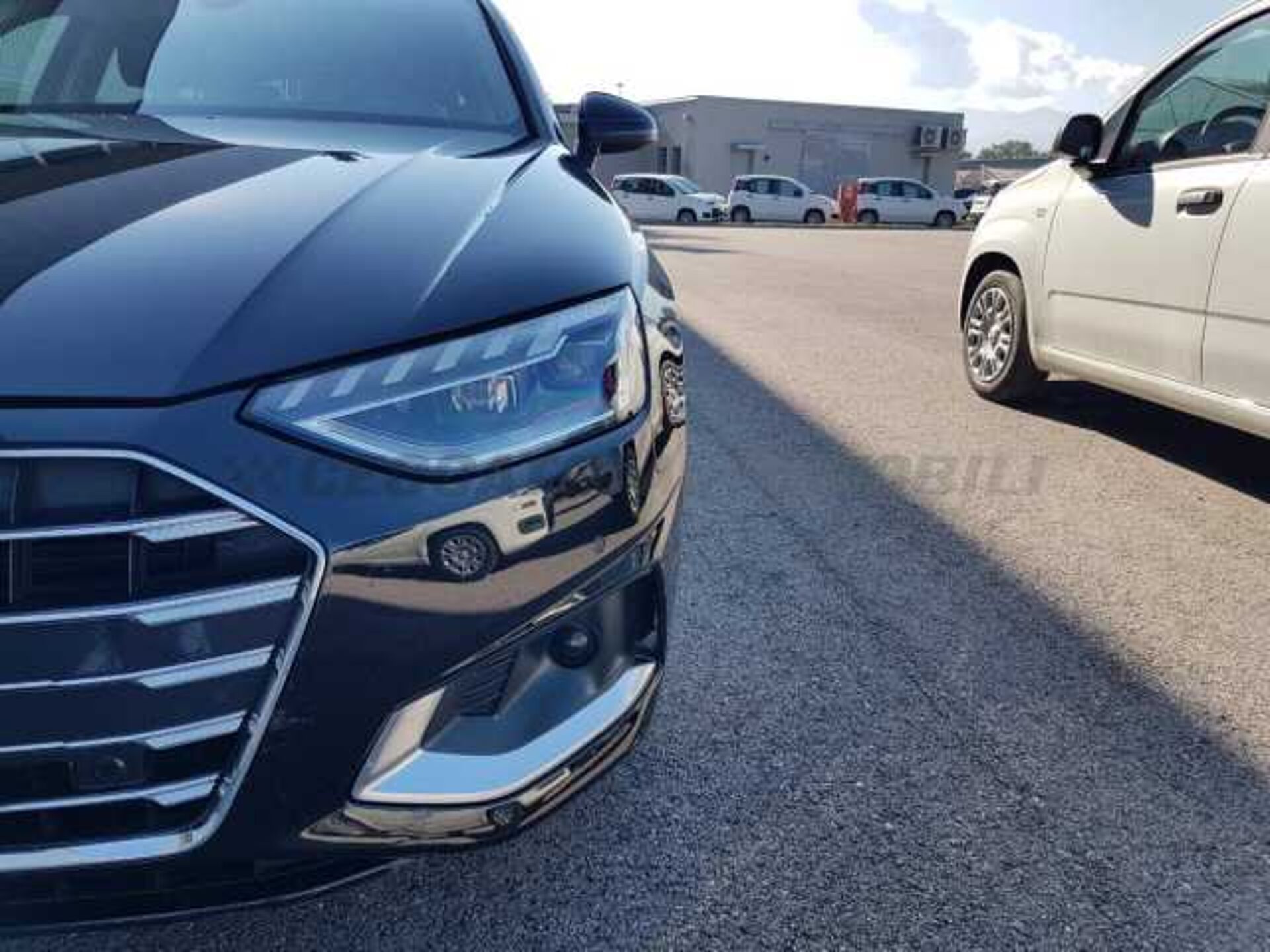 Audi A4 2.0l - black