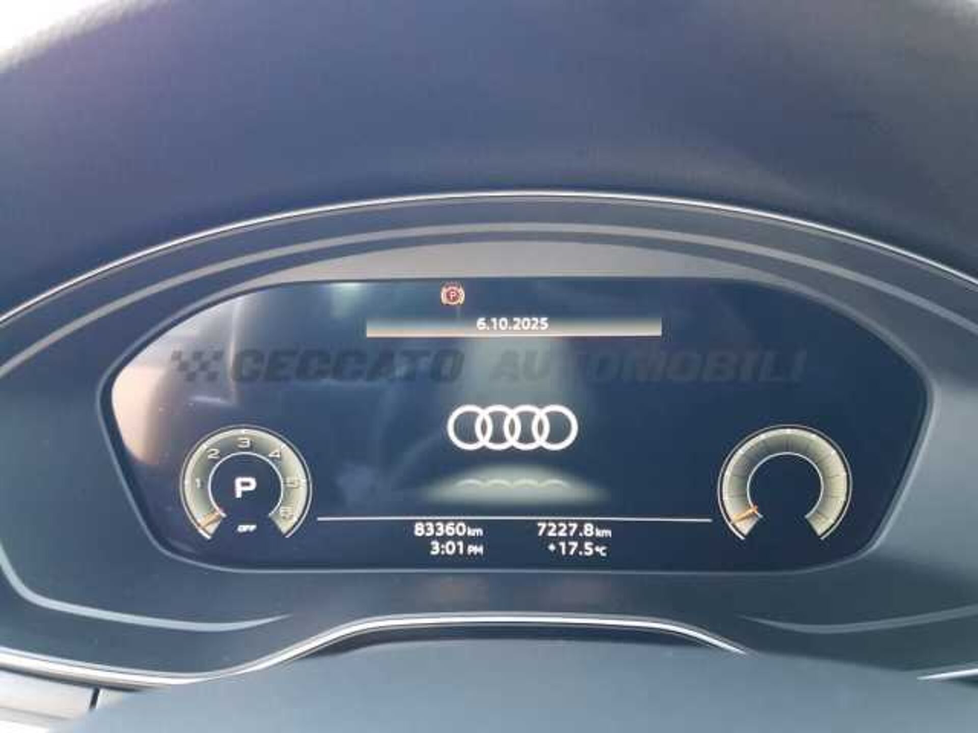 Audi A4 2.0l - black