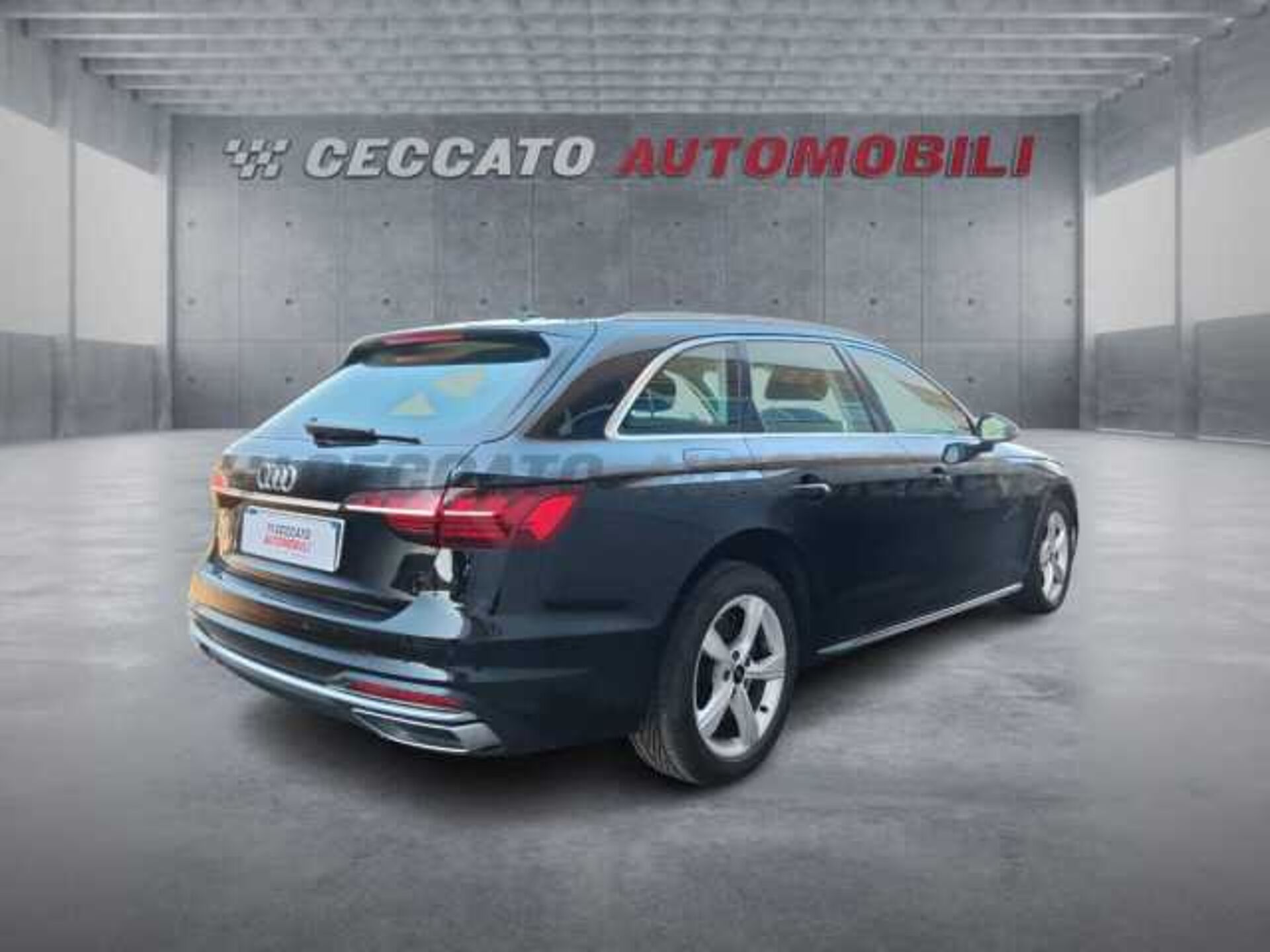 Audi A4 2.0l - black