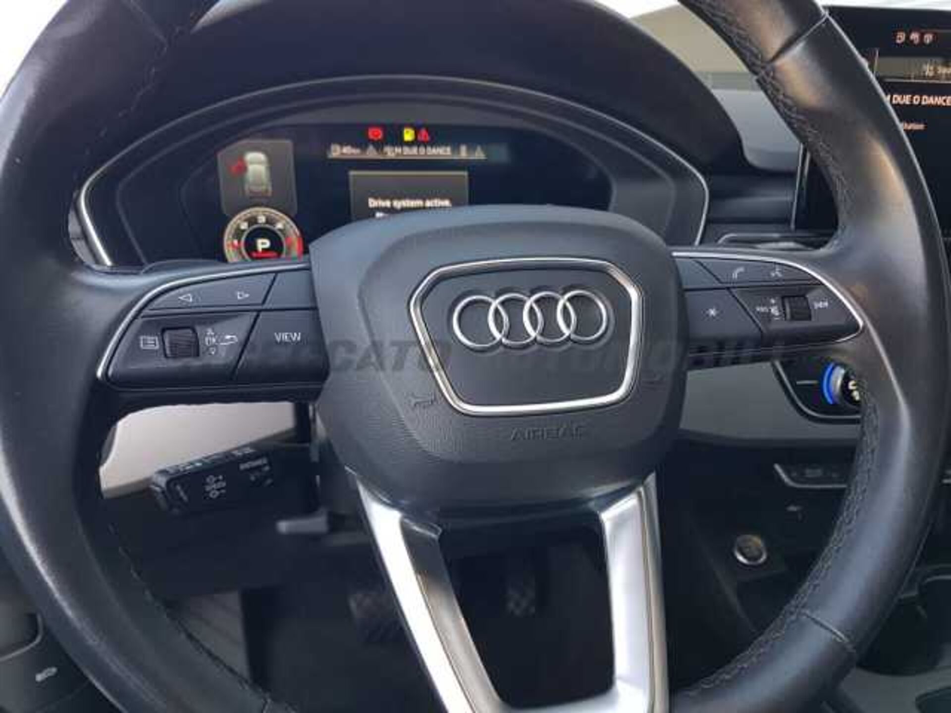 Audi A4 2.0l - black