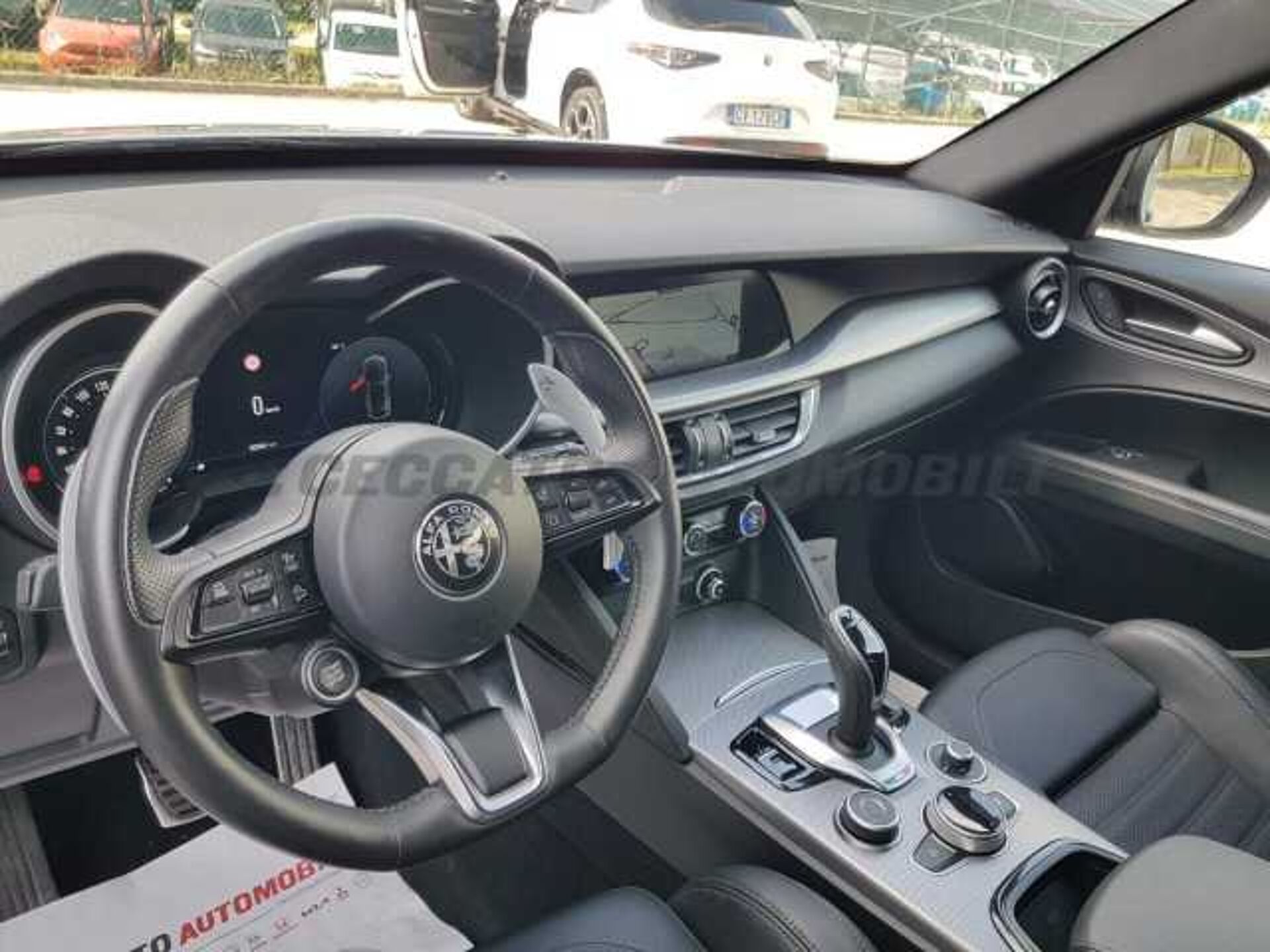 Alfa Romeo Stelvio 2.1l - white