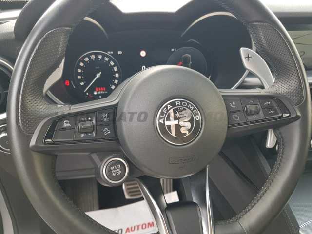 Alfa Romeo Stelvio 2.1l - white