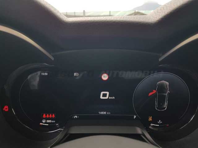 Alfa Romeo Stelvio 2.1l - white