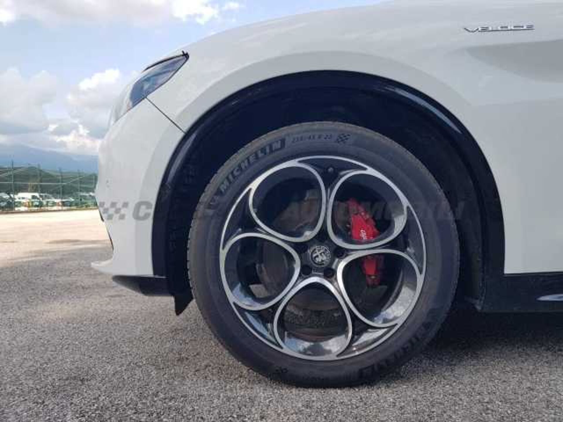 Alfa Romeo Stelvio 2.1l - white