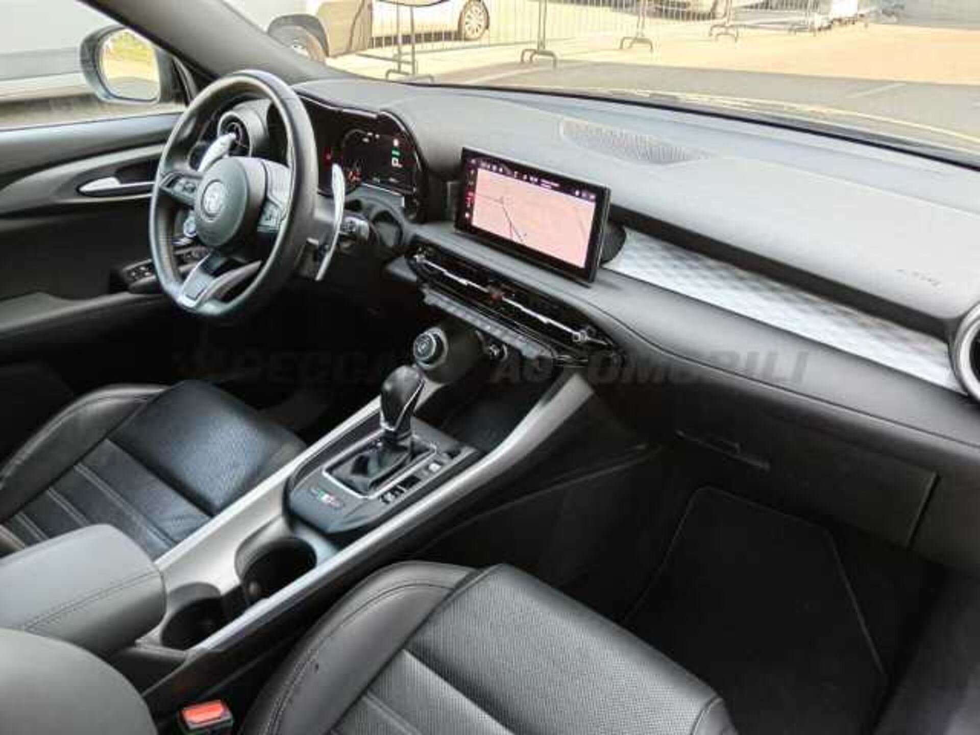 Alfa Romeo Tonale 0.0l - grey