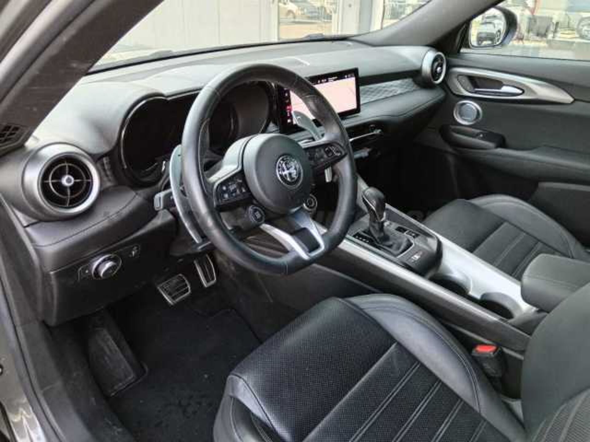 Alfa Romeo Tonale 0.0l - grey