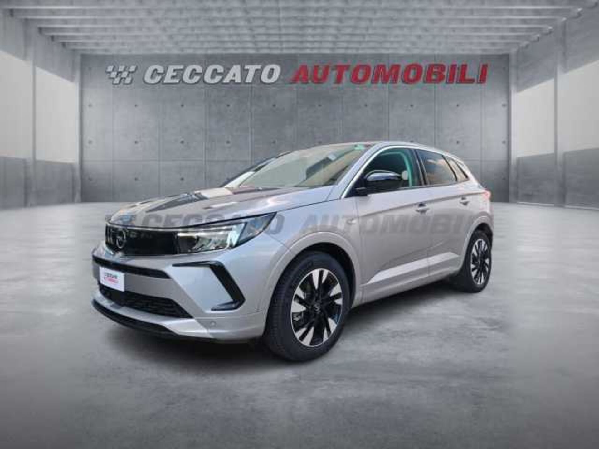 Opel Grandland 1.6l - grey