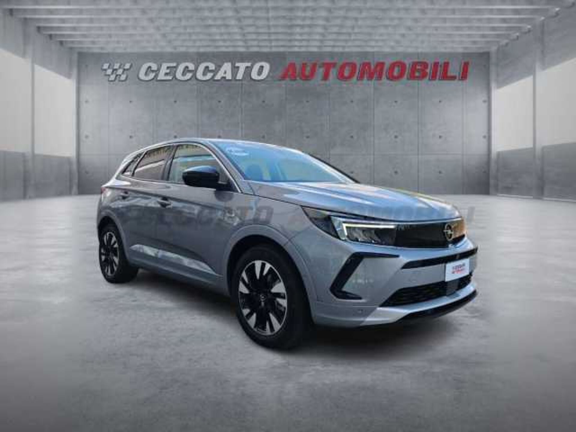 Opel Grandland 1.6l - grey