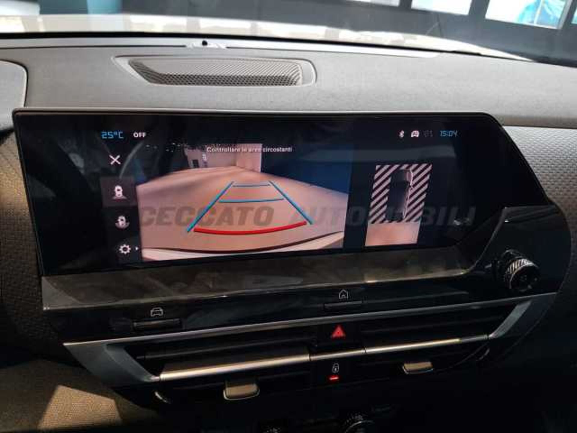 Citroen C4 0.0l - white