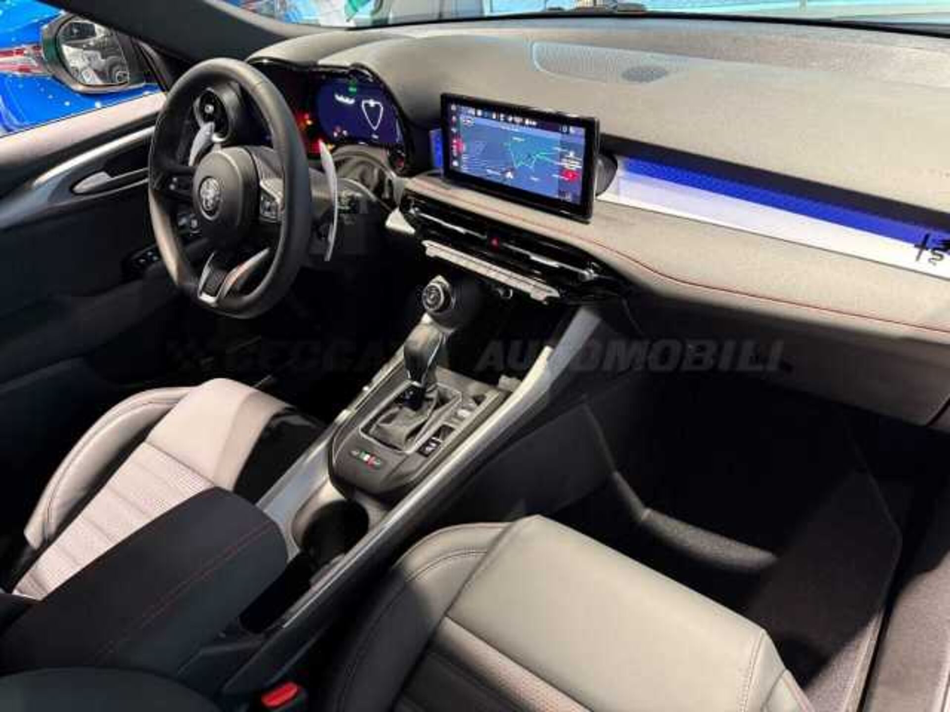 Alfa Romeo Tonale 1.5l - green