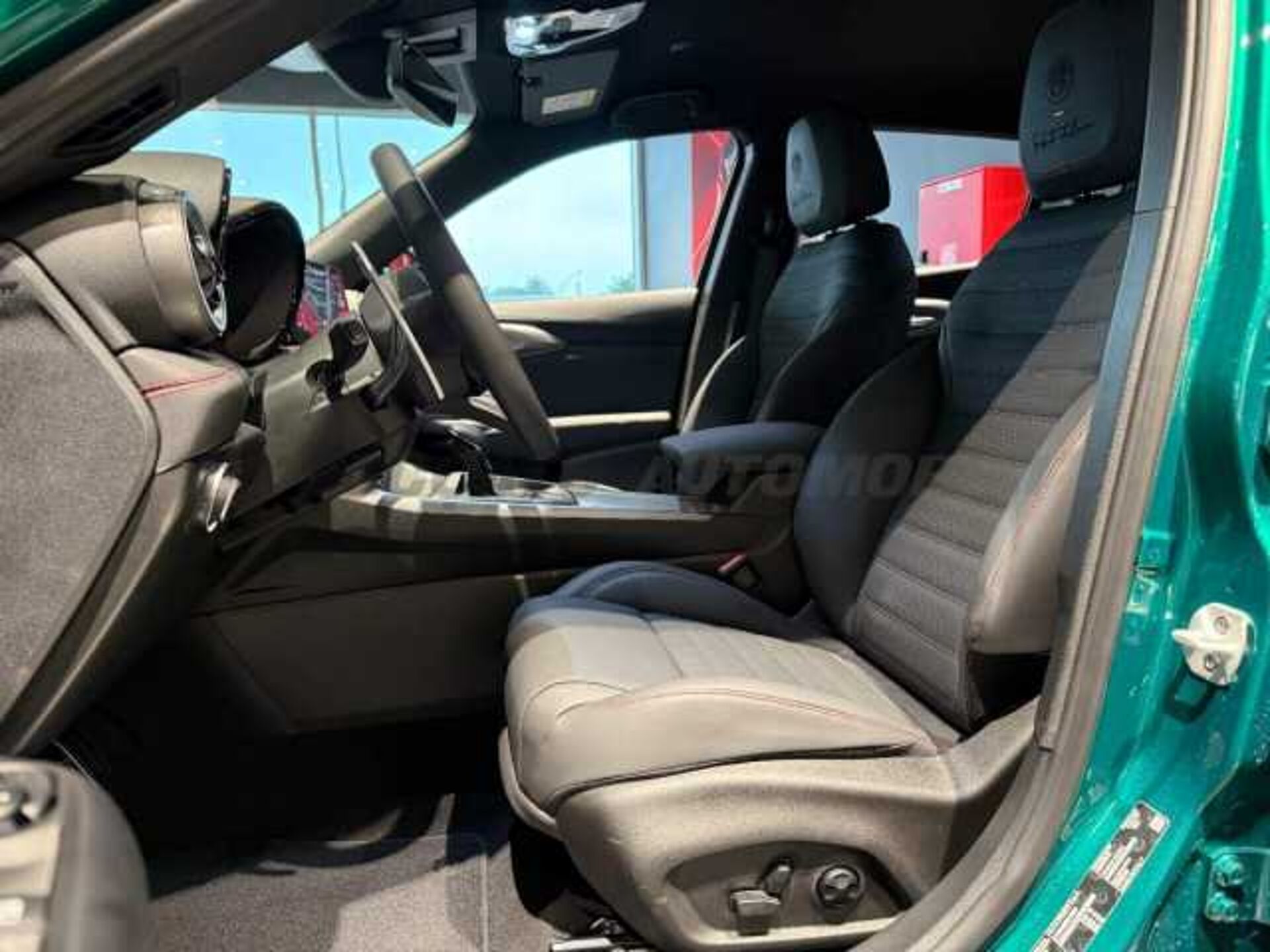 Alfa Romeo Tonale 1.5l - green