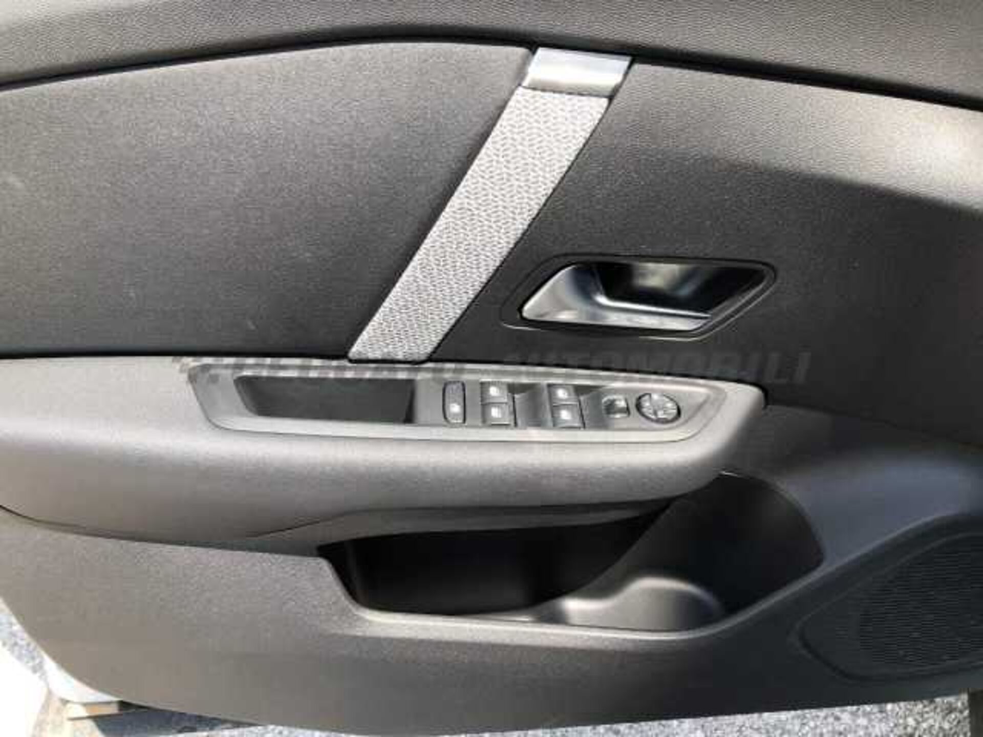 Citroen C4 0.0l - grey