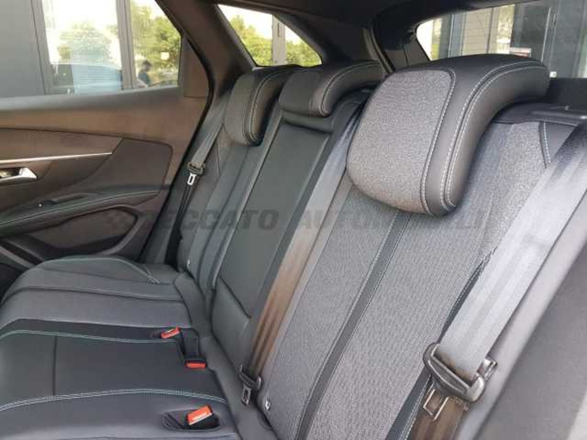 Peugeot 3008 1.6l - grey