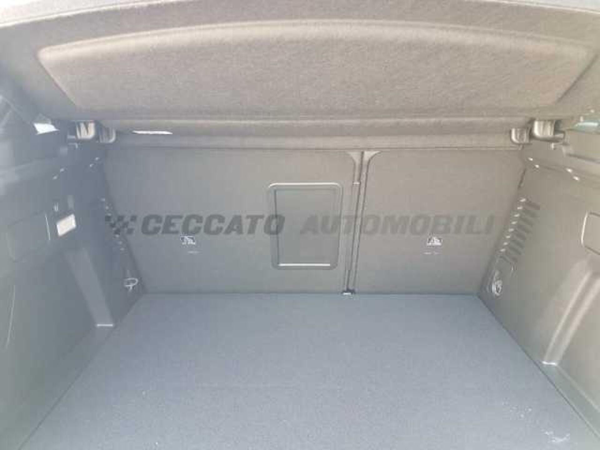 Peugeot 3008 1.6l - grey