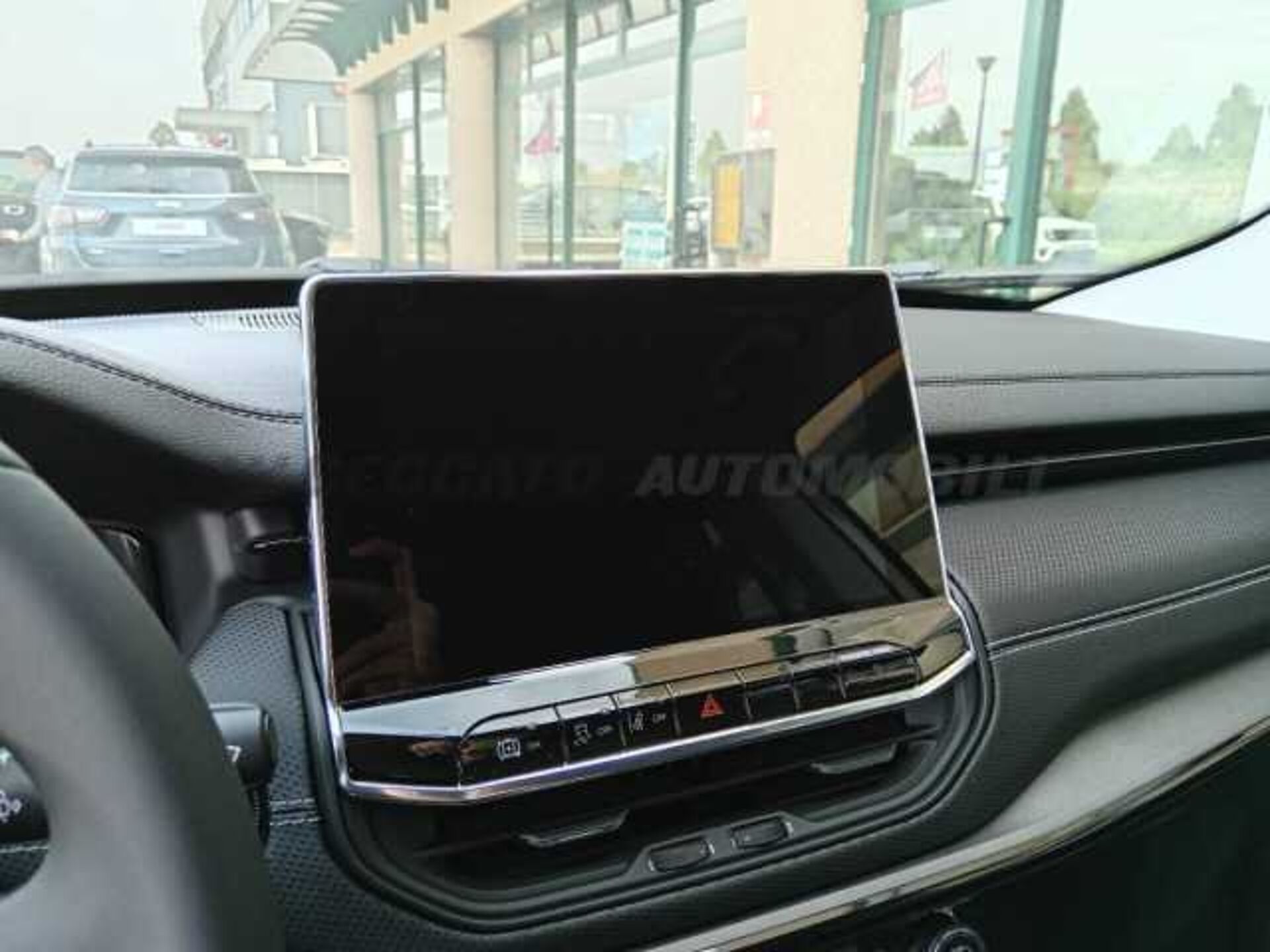 Jeep Compass 1.3l - white