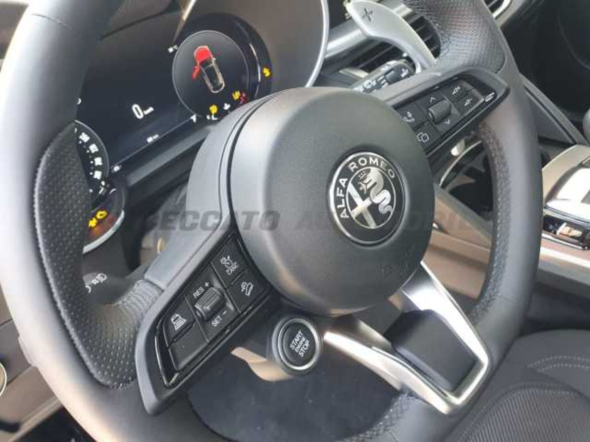 Alfa Romeo Stelvio 2.1l - white