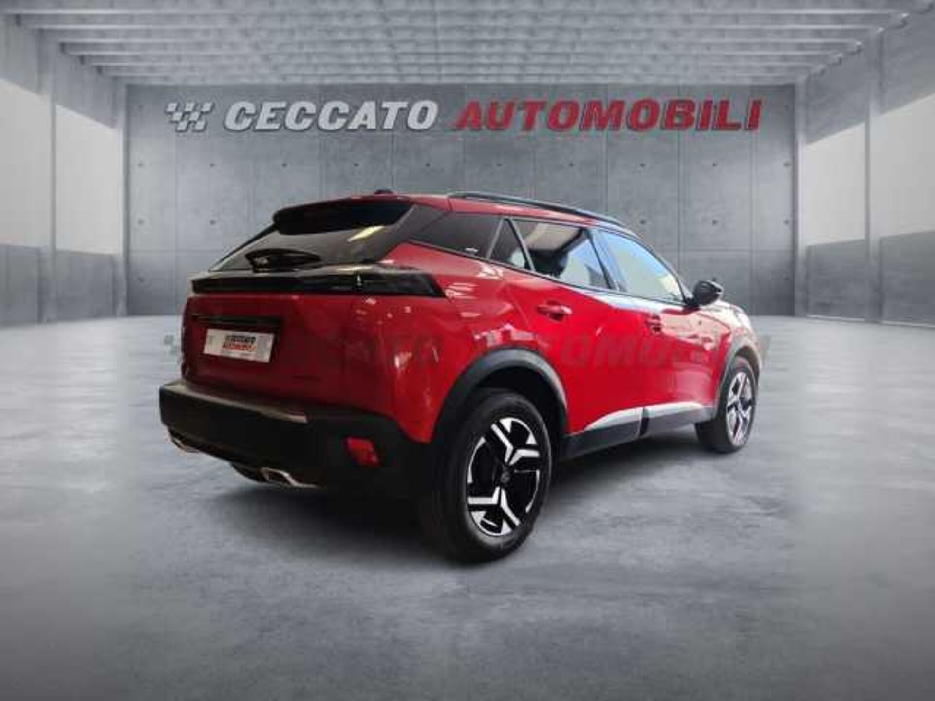 Peugeot 2008 1.2l - red