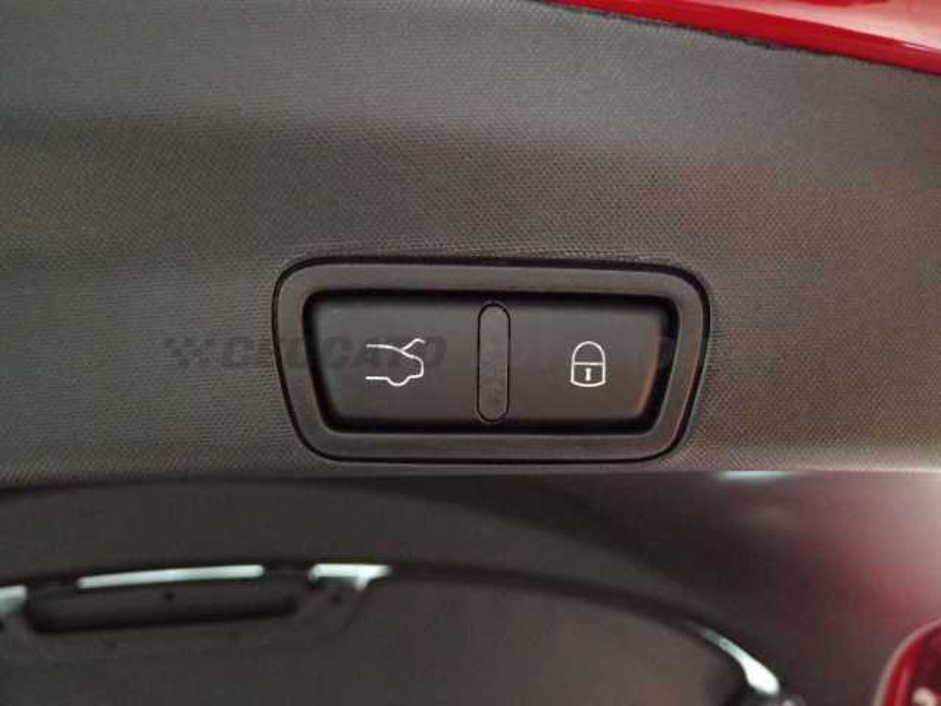 Alfa Romeo Stelvio 2.1l - red