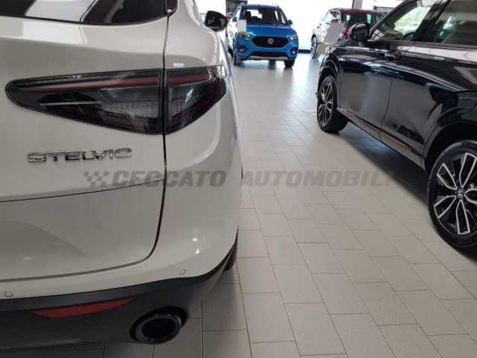 Alfa Romeo Stelvio 2.1l - white