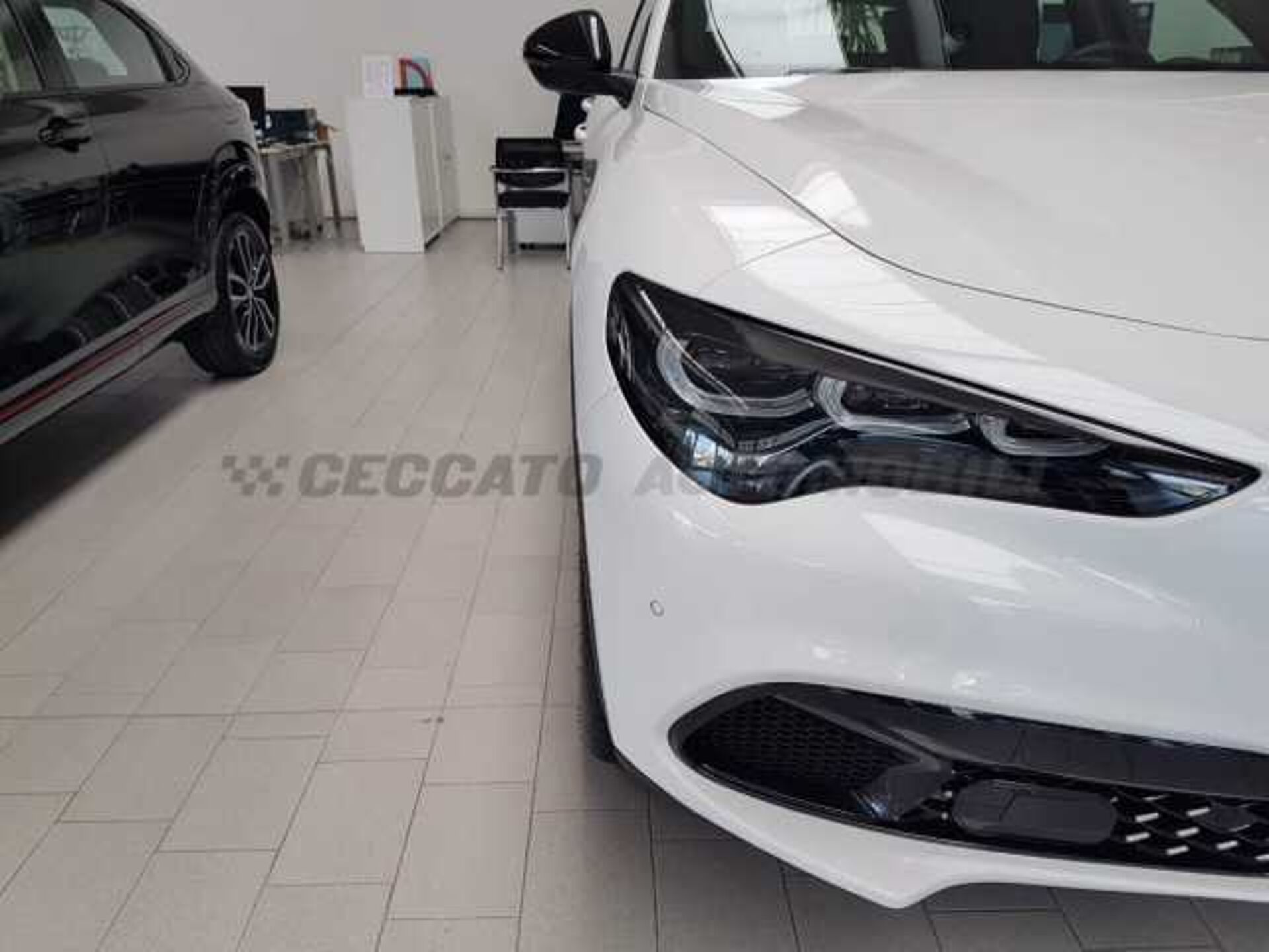 Alfa Romeo Stelvio 2.1l - white