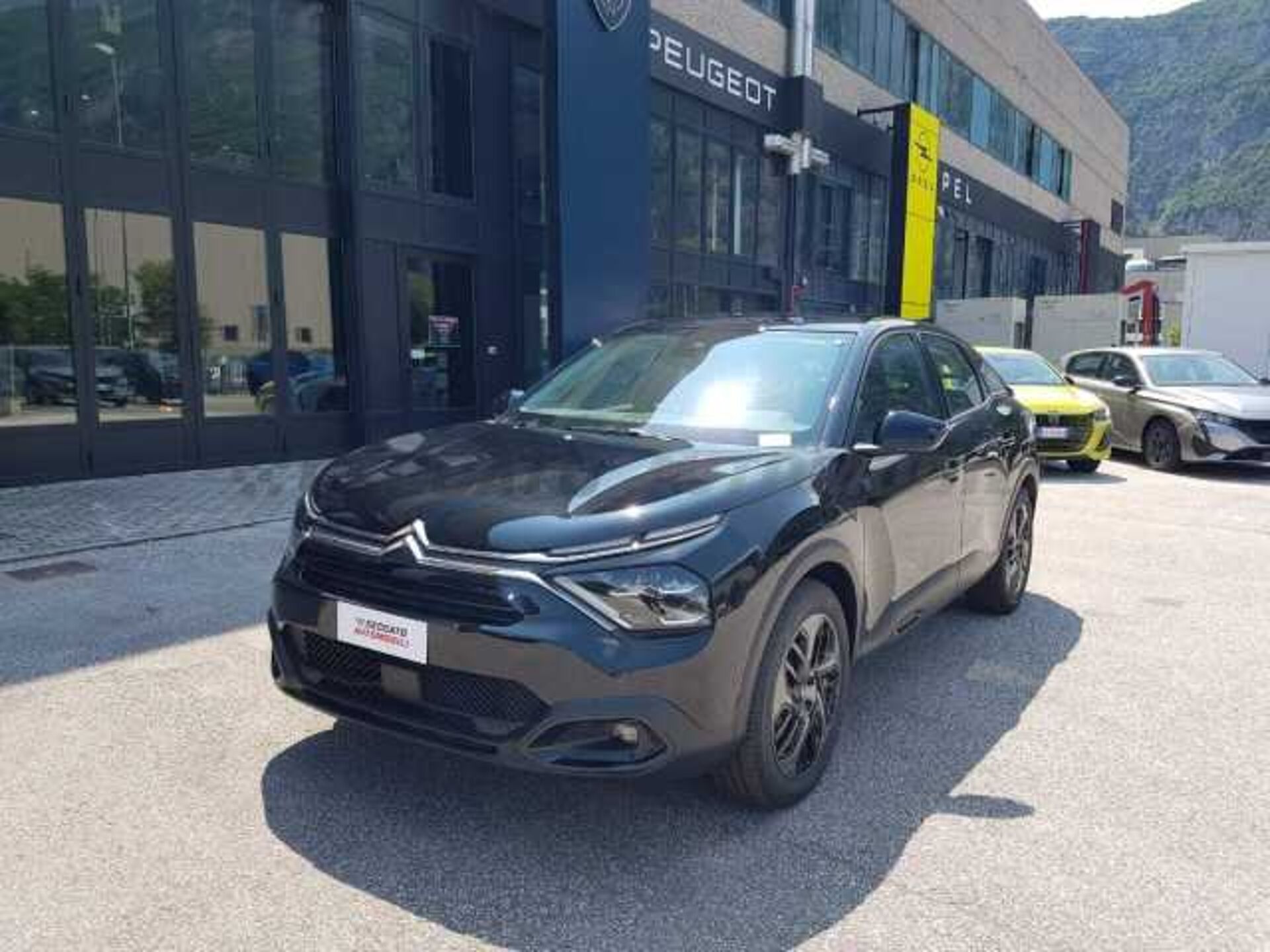 Citroen C4 0.0l - black