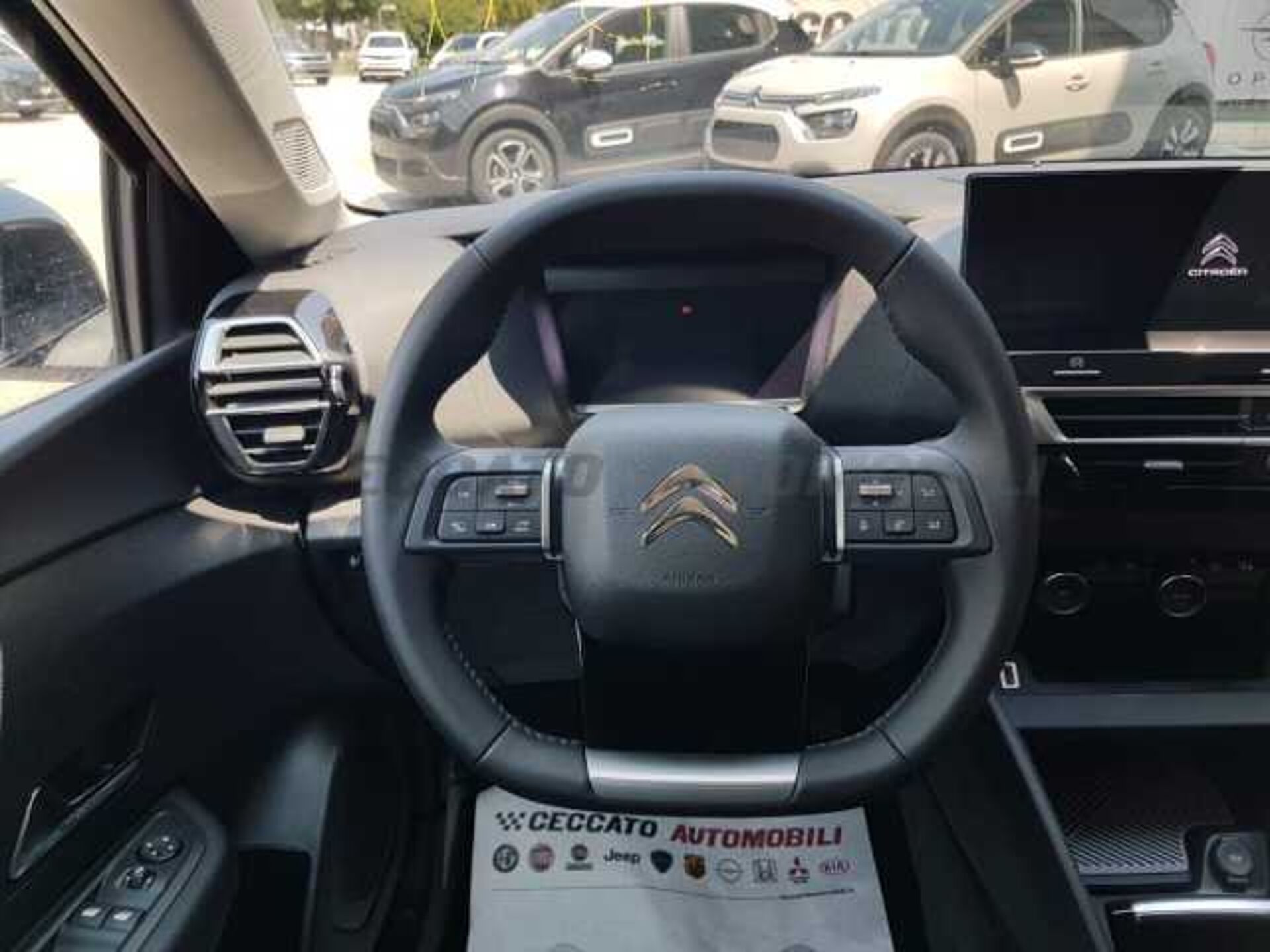 Citroen C4 0.0l - black