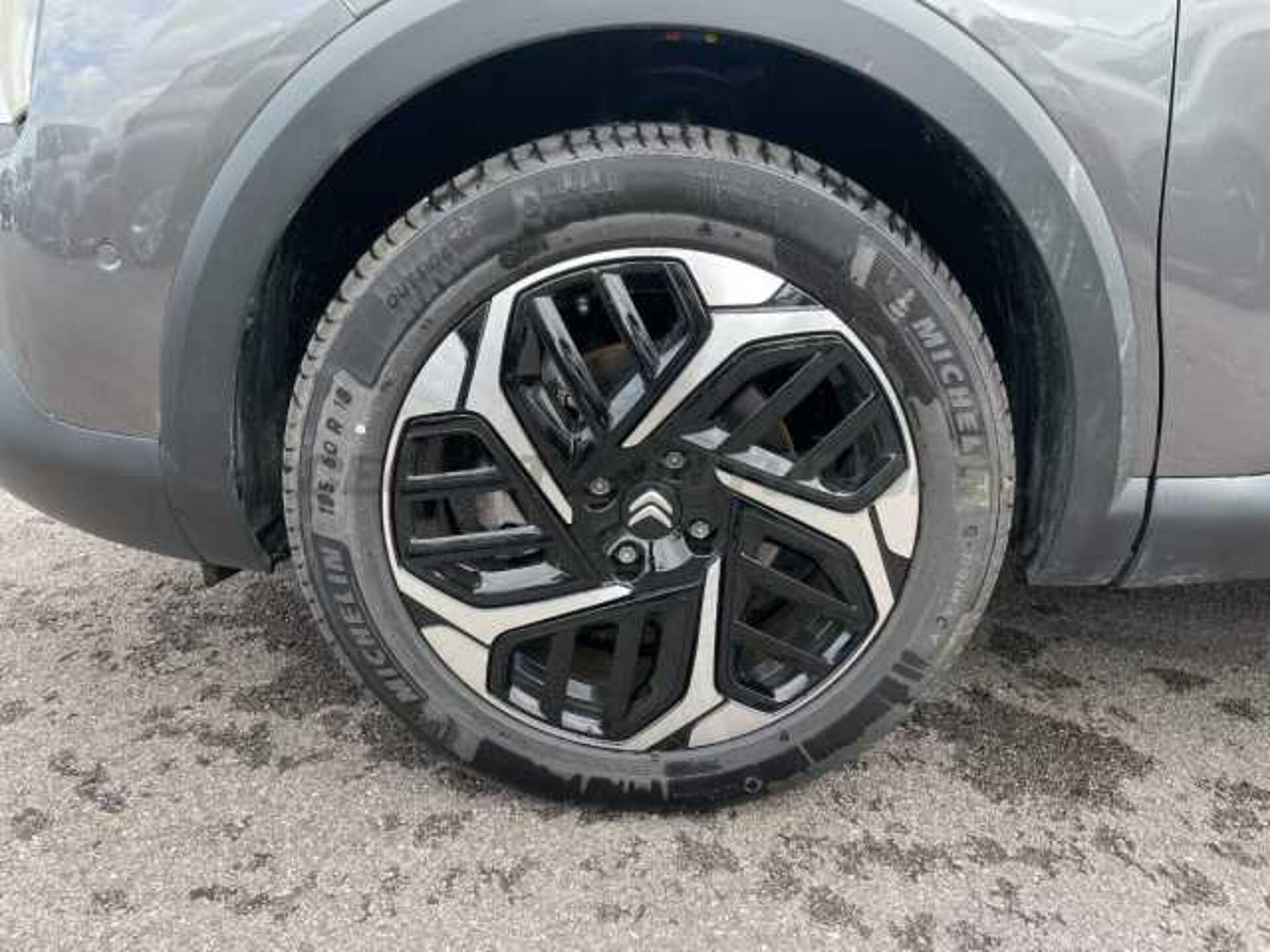 Citroen C4 X 1.2l - grey