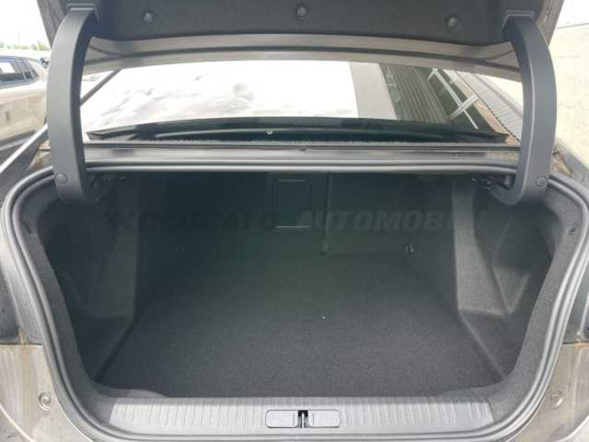 Citroen C4 X 1.2l - grey