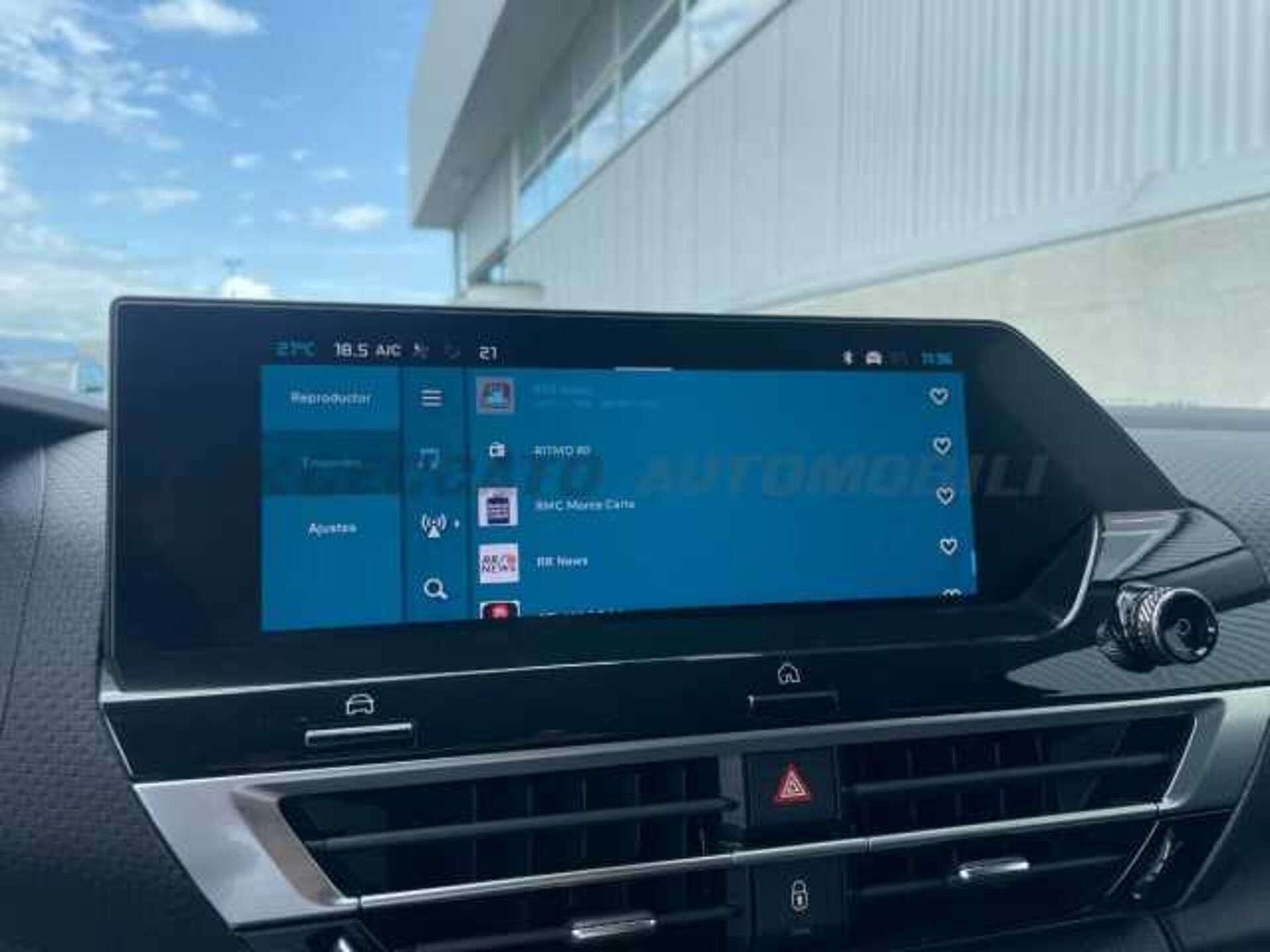 Citroen C4 X 1.2l - grey