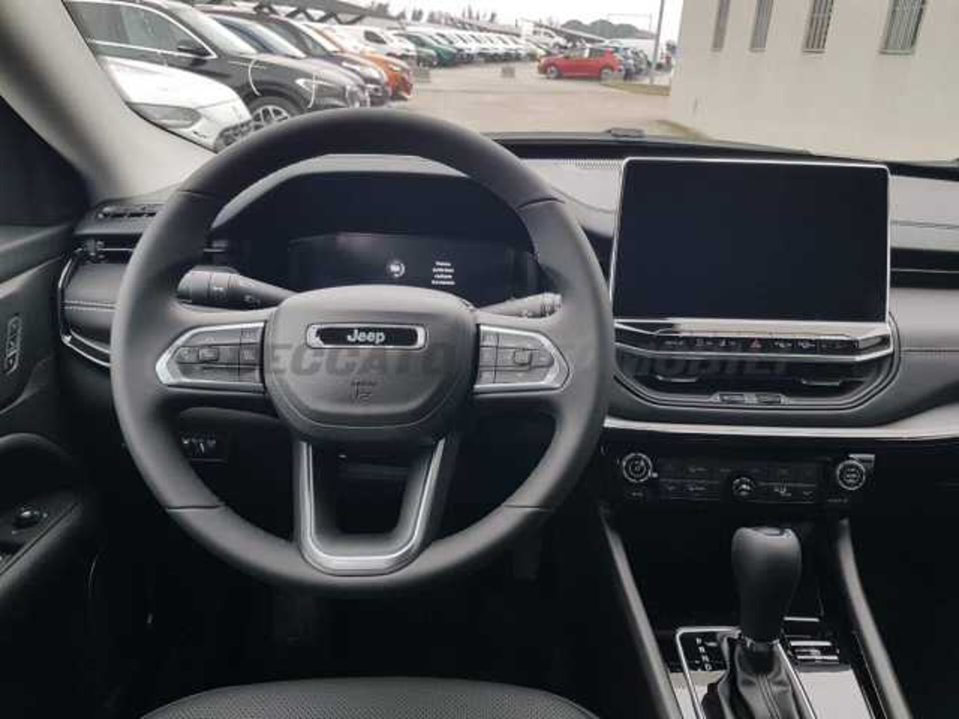 Jeep Compass 1.5l - white