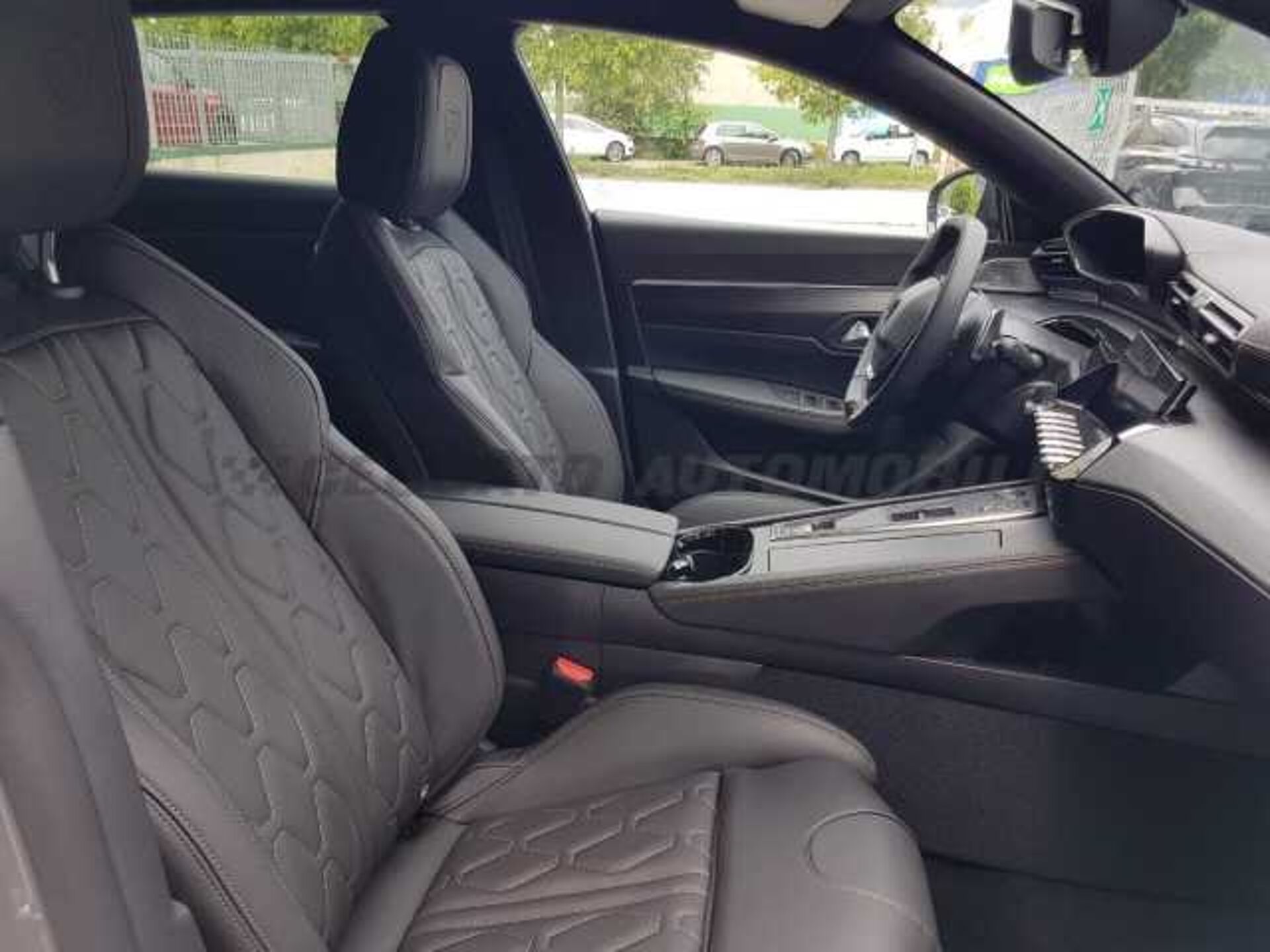 Peugeot 508 1.6l - grey