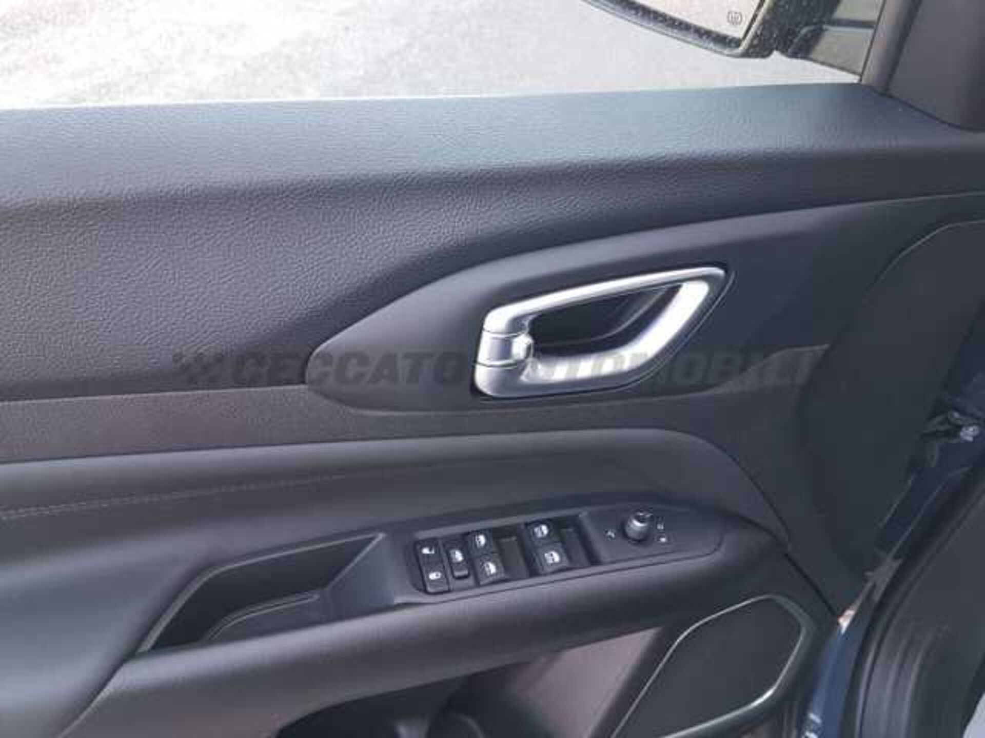 Jeep Compass 1.5l - blue