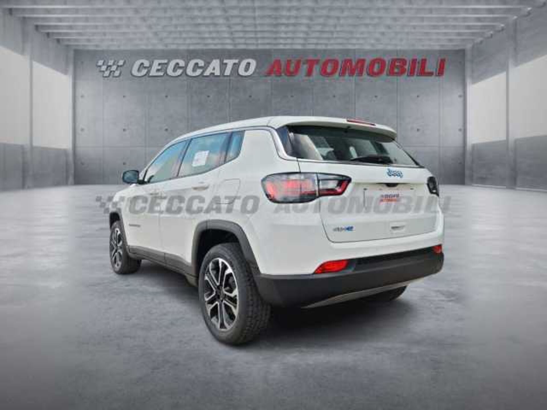 Jeep Compass 1.3l - white