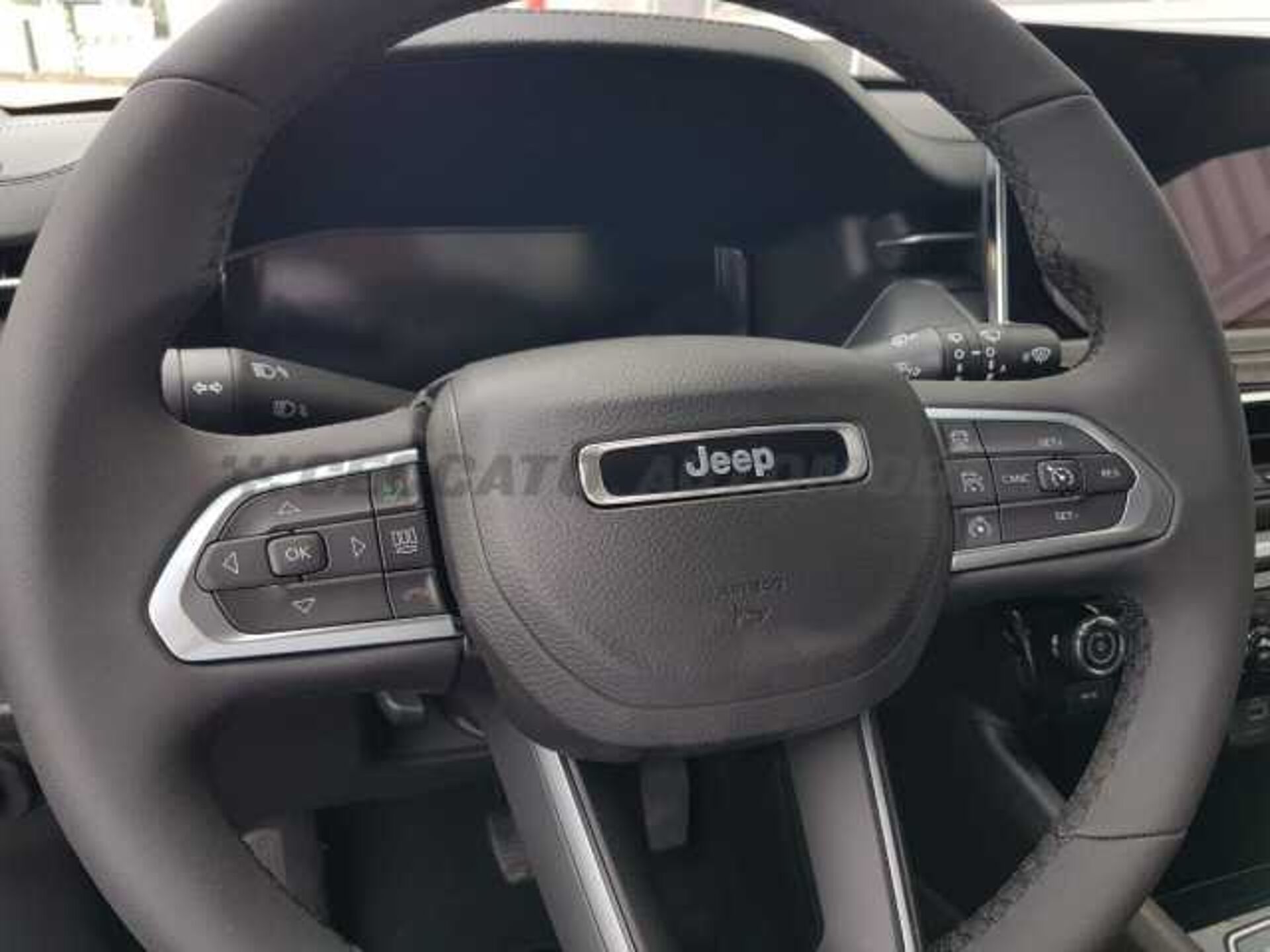 Jeep Compass 1.3l - white